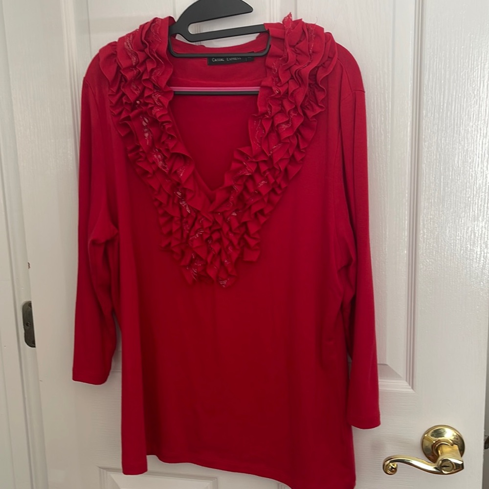 Red VNeck top
